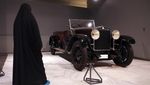 Cuci Mata di Museum Mobil Klasik Iran