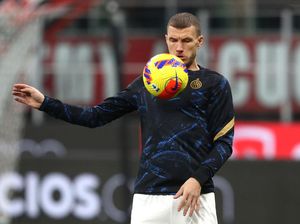 Bosnia Tetap Ingin Mainkan Dzeko Meski Dilarang Inter Milan