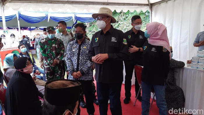 Gubernur Banten Wahidin Halim