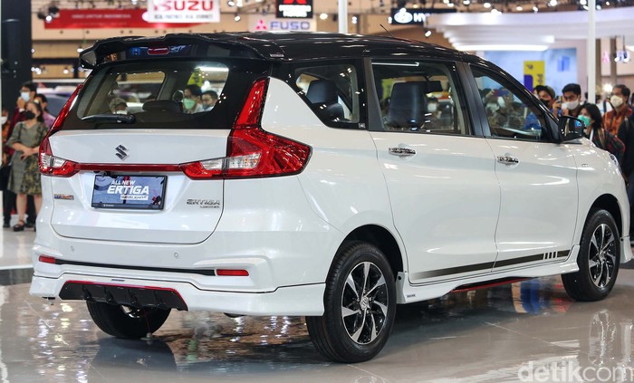 PT Suzuki Indomobil Sales (SIS) memperkenalkan mobil MPV barunya, yakni All New Suzuki Ertiga Sport FF di GIIAS 2021. Yuk lihat.