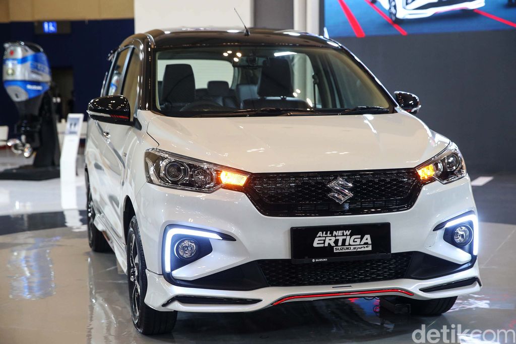 PT Suzuki Indomobil Sales (SIS) memperkenalkan mobil MPV barunya, yakni All New Suzuki Ertiga Sport FF di GIIAS 2021. Yuk lihat.