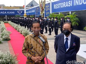 Jokowi Belum Mikir Reshuffle