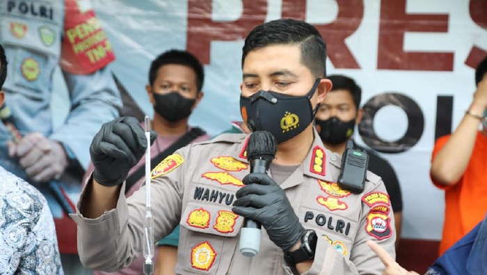 Kapolres Metro Tangerang Kombes Wahyu Sri Bintoro dicatut penipuan