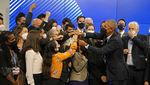 Kharisma Obama Belum Sirna