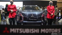 Sementara Mitsubishi New Xpander Cross dibandrol mulai Rp 268.150.000.