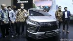 Menko Airlangga Keliling Arena GIIAS 2021