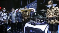 Ada banyak mobil baru yang meluncur di GIIAS 2021. Beberapa di antaranya bahkan ada yang world premiere. Juga akan ada kendaraan bermotor listrik yang tengah digencarkan di Indonesia.