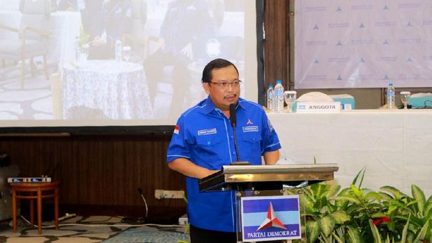 Kepala Badan Pembina Organisasi, Kaderisasi, dan Keanggotaan (BPOKK) DPP Partai Demokrat, Herman Khaeron. Ketua Umum Partai Demokrat AHY untuk berpesan dan meminta jalankan mesin partai dari tingkat DPD, DPC, PAC dan Anak Ranting.