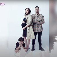 Kompak mengenakan outfit senada berwarna hitam dan coklat, begini penampilan Nagita Slavina, Raffi Ahmad dan Rafathar Malik Ahmad. Sebentar lagi anggota keluarga Raffi itu akan bertambah menjadi 4 orang. Foto: YouTube/Rans Entertainment