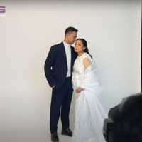 Nagita Slavina bersama Raffi Ahmad dan sang anak, Rafathar Malik Ahmad baru saja terlihat melakukan sesi pemotretan maternity. Pemotretan tersebut dilakukan ketika usia kehamilan Nagita Slavina sudah menginjak 36 minggu. Foto: YouTube/Rans Entertainment