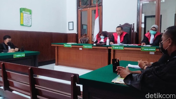 pengadilan pembunuhan member kebugaran