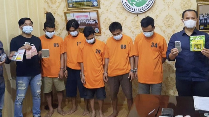Polisi tangkap 5 pengedar narkoba di Labuhanbatu Sumut