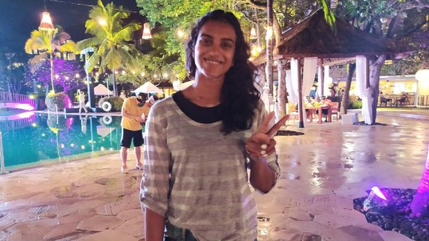 Atlet badminton India, Pusarla V. Sindhu, menikmati sambutan hangat di Indonesia Badminton Festival yang berlangsung di Bali, Kamis 11 November 2021.