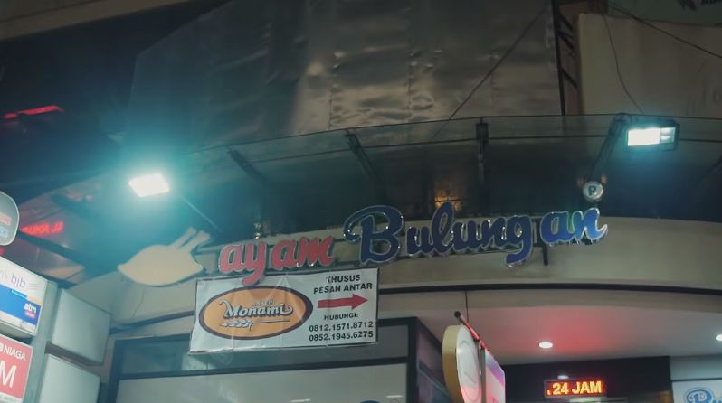 Raditya Dika Ungkap Tempat Makan Enak dan Legendaris di Blok M