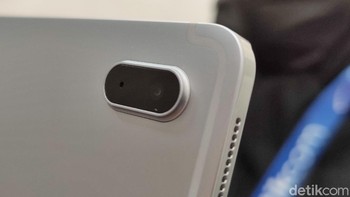 Terpasang dua kamera di Samsung Galaxy Tab S7 5G, satu berada di belakang dengan ukuran 8 MP. Sementara kamera depannya berukuran 5 MP. Foto: Adi Fida Rahman/detikINET