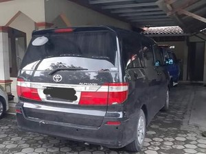 Hamba Allah di Klaten Sumbangkan Alphard untuk Dijadikan Ambulans