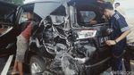4 Mobil Ringsek Usai Tabrakan Beruntun di Jalan Yogya-Solo