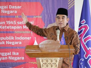 Muzani Bicara Pancasila Milik Semua di AQL Islamic School Bachtiar Nasir