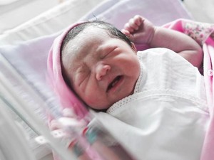 2 Gigi yang Ada di Bayi Arief Muhammad-Tiara Akhirnya Dicabut