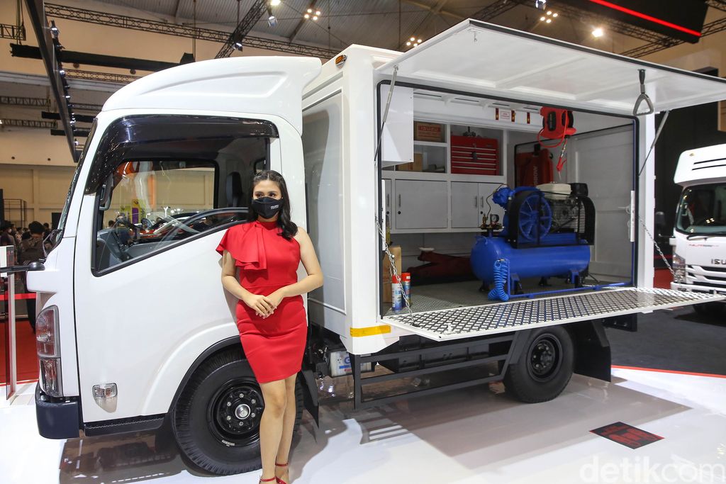 PT Astra Isuzu Motor Indonesia telah  bersiap memberikan pelayanan purna jual yang maksimal ketika Implementasi Kebijakan EURO IV.