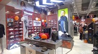 Spord merupakan toko olahraga yang dikembangkan oleh PT Trans Retail Indonesia. Berlokasi di Trans Studio Mall, Jalan Gatot Soebroto Bandung, toko Spord ini merupakan yang kedua di Indonesia setelah di Cibubur.  