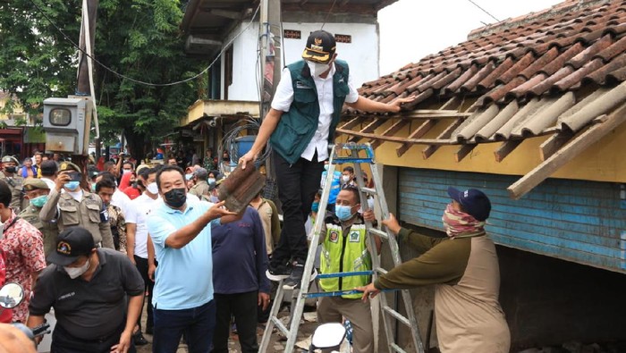 Bupati Sidoarjo Ahmad Muhdlor Ali