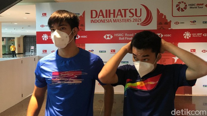 Leo Rolly Carnando/Daniel Marthin dalam jalur bagus menuju BWF World Tour Finals 2021. Tapi ganda muda Indonesia itu enggan terlalu fokus ke sana dulu.