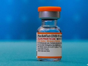 Jerman Hanya Rekomendasikan BioNTech-Pfizer untuk Kaum Muda