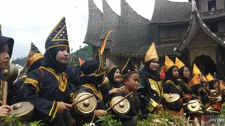 Festival Pesona Minangkabau 2019 Festival Pesona Minangkabau 2019