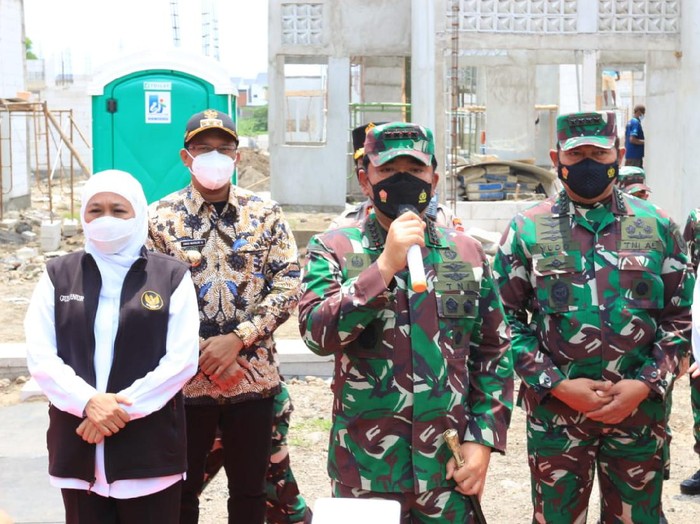 gubernur khofifah dan gus mudlor