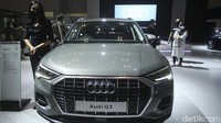 Terakhir, mesin Q8, Audi memilih jantung pacu V6 bensin 3,0 liter yang dapat menghasilkan tenaga puncak 340 hp dan torsi hingga 500 Nm. Berpadu transmisi otomatis 8-speed Tiptronic, SUV ini dapat berakselerasi 0 – 100 km/jam dalam 5,9 detik sebelum mencapai kecepatan puncak 250 km/jam. Performa terbaik Q8 ini juga dipadukan dengan efisiensi bahan bakar berkat penggunaan teknologi Mild-Hybrid (MHEV) sebagai fitur standard.  