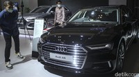 Audi A5 Sportback hadir dalam 3 pilihan: Audi A5 Sportback 2.0L TFSI (190 hp, 320 Nm, FWD), Audi A5 Sportback 2.0L TFSI quattro (245 hp, 370Nm) dan Audi A5 Coupe 2.0L TFSI quattro (245 hp, 370 Nm).  