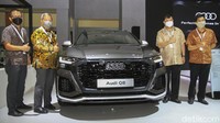 New Audi RS 4 Avant dipasarkan di Indonesia dengan harga Rp 2.543.000.000 (off the road).   