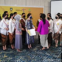 Tujuan apa? Berkontribusi, memajukan Kota Solo, itu hasilnya akan beda meskipun tidak keluar sebagai pemenang. Berbeda halnya jika kalian hanya bertujuan ingin jadi pemenang, maka akan hilang dan tugas-tugas ke depan tidak pernah muncul lagi, ujarnya di hadapan para peserta.(Foto: Dok. Ari Purnomo/detikcom)