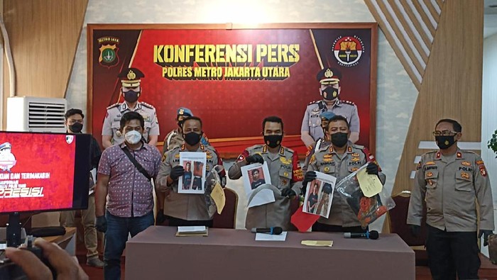 Polisi menangkap 3 pelaku tawuran yang menewaskan 1 orang warga di Jakut