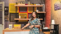 Diakui Kiky, sebelum me-roasting Anies Baswedan ia sempat melakukan riset dan menggali informasi. Tujuannya agar lawakan yang ia bawakan dapat diterima dan dimengerti oleh banyak orang.  Foto: Instagram @kikysaputrii