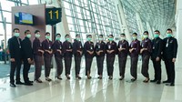 Selain itu, penerbangan tersebut turut menghadirkan berbagai memoribilia tematik, salah satunya berupa boarding pass edisi khusus Presidents Flight hingga  menampilkan seragam tematik bertajuk Puspa Nusantara yang dikenakan secara khusus oleh awak kabin yang bertugas.