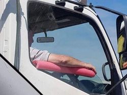 Kumpulan Solusi Kocak dan Kreatif untuk Aneka Masalah Modern