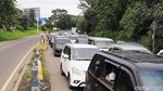 Pakai Gage dan Buka Tutup, Lalin Puncak Bogor Masih Macet
