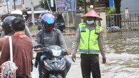 Empat kecamatan yang terdampak ialah Kecamatan Sekadau Hulu, Kecamatan Sekadau Hilir, Kecamatan Belitang Hilir, dan Kecamatan Belitang. (Adi Saputro/detikcom)