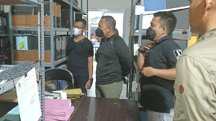Polda Banten OTT Oknum BNN dan Kades di Lebak