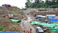 Berdasarkan data hingga November 2021, progres keseluruhan pembangunan Bendungan Meninting sebesar 19,61% Kehadiran Bendungan Meninting  berpotensi memberikan manfaat untuk mengairi daerah irigasi seluas 1.559,29 Ha, memenuhi kebutuhan air baku untuk Kabupaten Lombok Barat bagian Utara sebesar 150 liter/detik khusunya di wilayah Senggigi, menyediakan energi listrik sebesar 2 x 0.4 MW, dan juga  sebagai destinasi wisata baru yang dapat meningkatkan perekonomian masyarakat sekitar. 