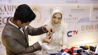 Ria Ricis mengaku pasrah dengan keputusan Teuku Ryan itu. Foto: pl/Noel/detikHOT.
