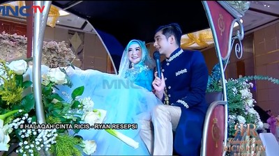 8 Foto Resepsi Pernikahan Mewah Ria Ricis & Teuku Ryan, Bak Raja Ratu Semalam