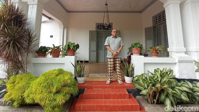 Rumah belanda di Depok Rumah belanda di Depok