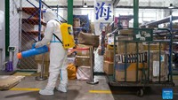 Alibaba mengatakan total volume barang dagangan kotor (GMV) yang berhasil mereka jual tahun ini mencapai US$ 84,5 miliar atau sekitar Rp 1.199,9 triliun selama 11 hari pertama November. Angka ini meningkat 8,5% bila dibandingkan tahun lalu. Foto: Dok. Xinhua/Zhang Tao