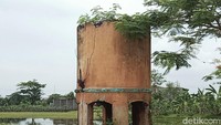 PG Ceper beroperasi di awal tahun 1900, sempat terimbas krisis tahun 1930-an tetapi bertahan tetap berproduksi sampai tahun 1998.
