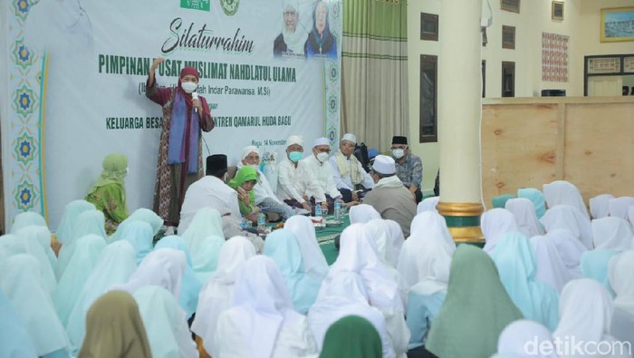 gubernur khofifah