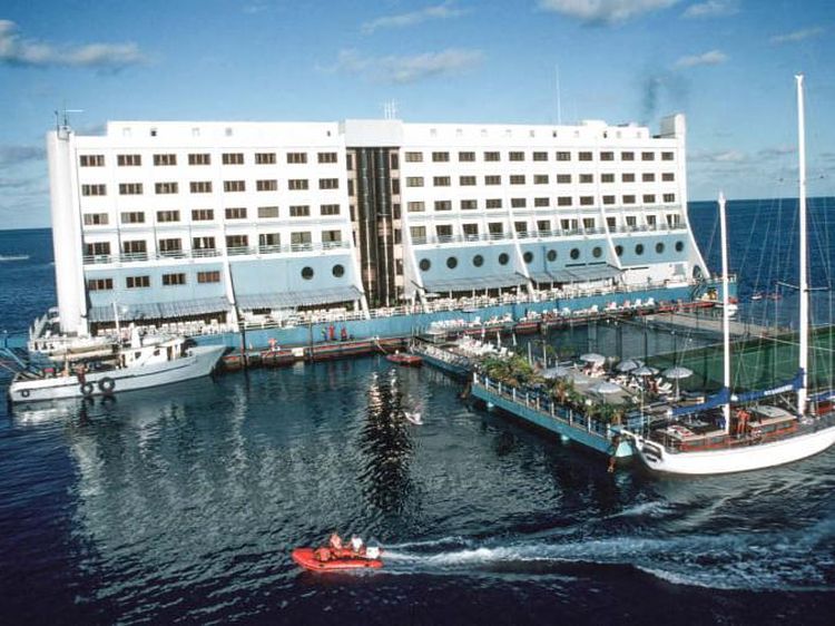 Foto Isi Hotel Terapung Korea Utara dan Penyebab Nihil Tamu