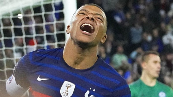 Momen-momen Hat-trick Bersejarah dalam Karier Kylian Mbappe